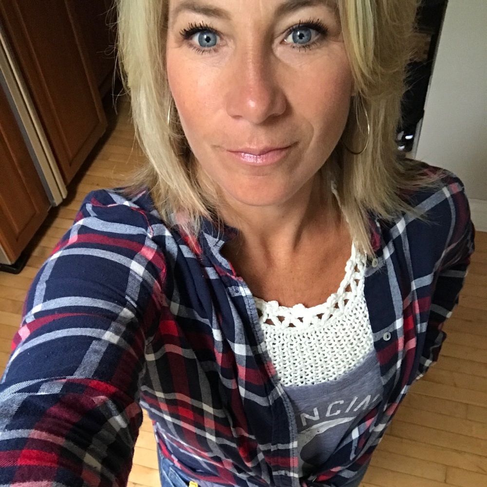 Meet your Posher, Lisa